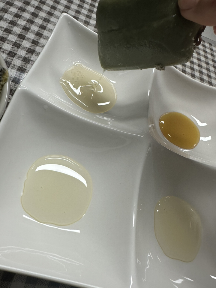 지리산한봉영농조합 국내산 아카시아 명산명꿀 500g, 3개 솔직 후기 | 실사용자 리뷰 분석 - 상품 이미지 3