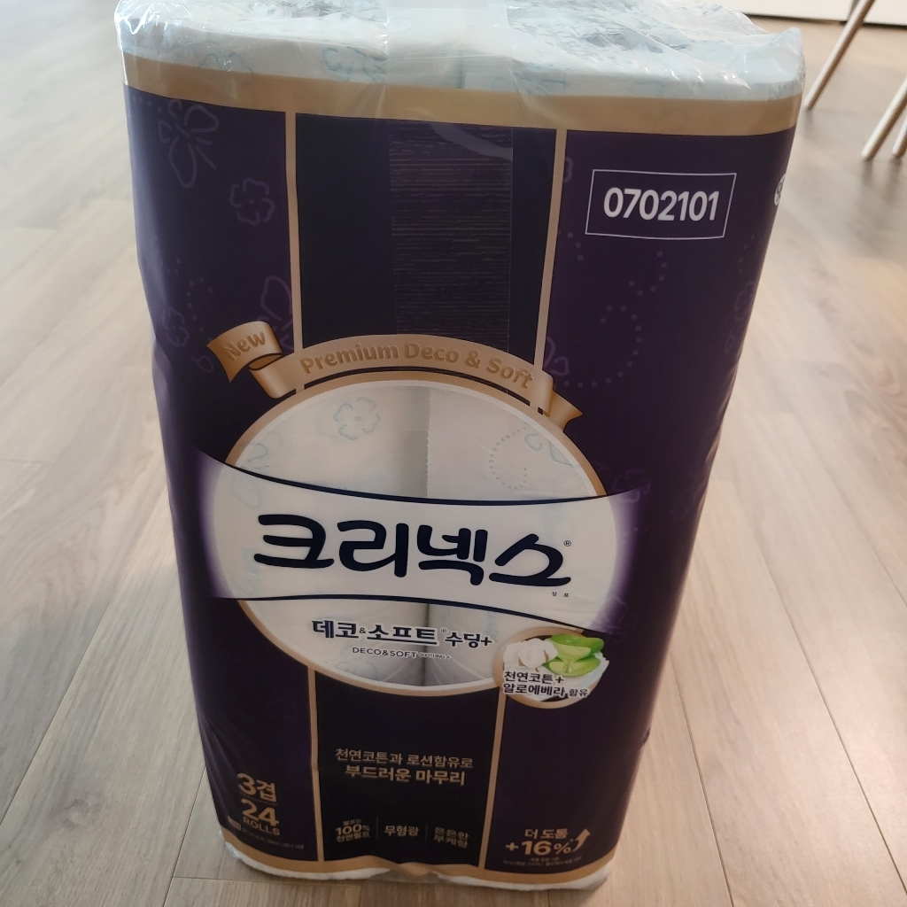 크리넥스 3겹 데코 앤 소프트 수딩 플러스 천연펄프 고급롤화장지 이미지 4