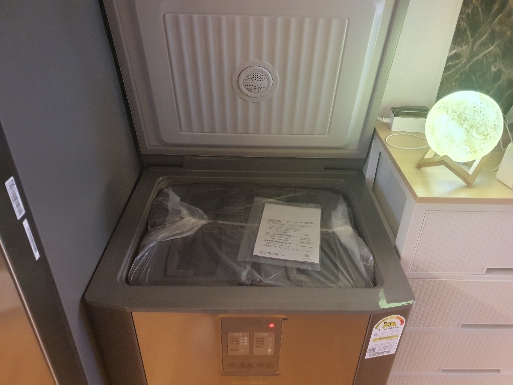 삼성전자 김치플러스 126L 뚜껑형 김치냉장고 방문설치 이미지 4