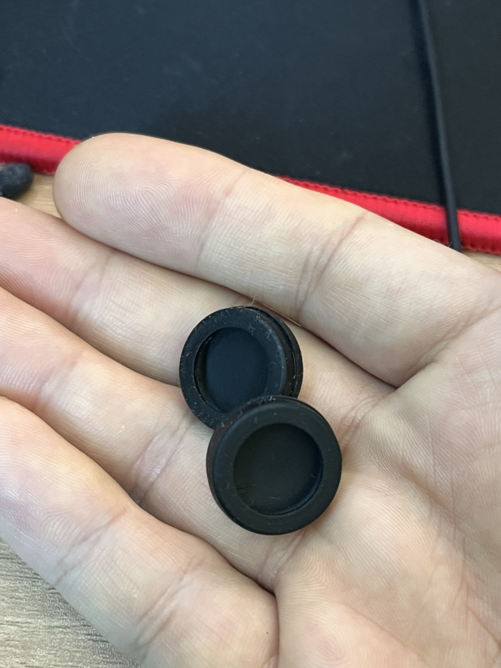 닌텐도 스위치 조이콘 발바닥 스틱커버 4종 세트 이미지 3