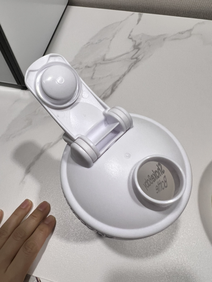 쉐이크베이비 보틀 쉐이커, 블랙, 600ml, 1개 솔직 후기 | 실사용자 리뷰 분석 - 상품 이미지 2