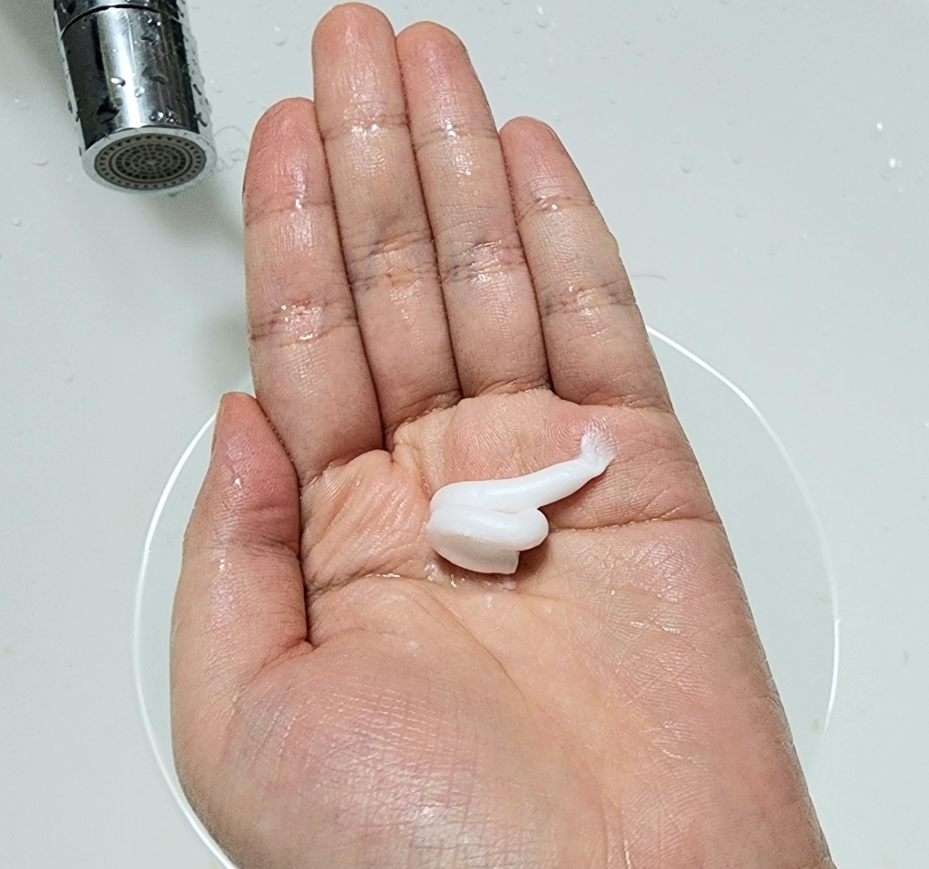 하우트겐 아크네 폼크림 150ml 여드름 완화 기능성 세안제 클렌저 솔직 후기 | 실사용자 리뷰 분석 - 상품 이미지 2