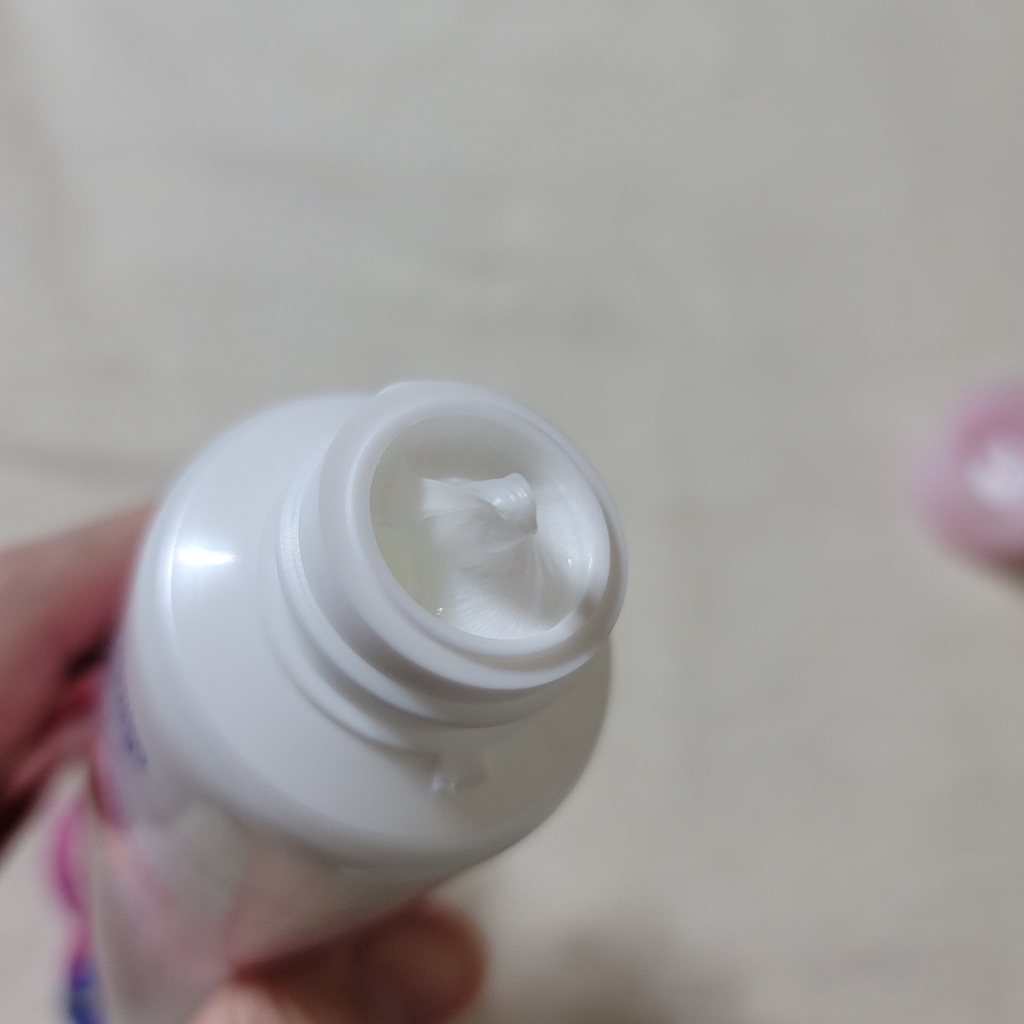 소프티모 고보습 W 히알루론산 클렌징 워시 솔직 후기 | 피부 타입별 분석 - 상품 이미지 4