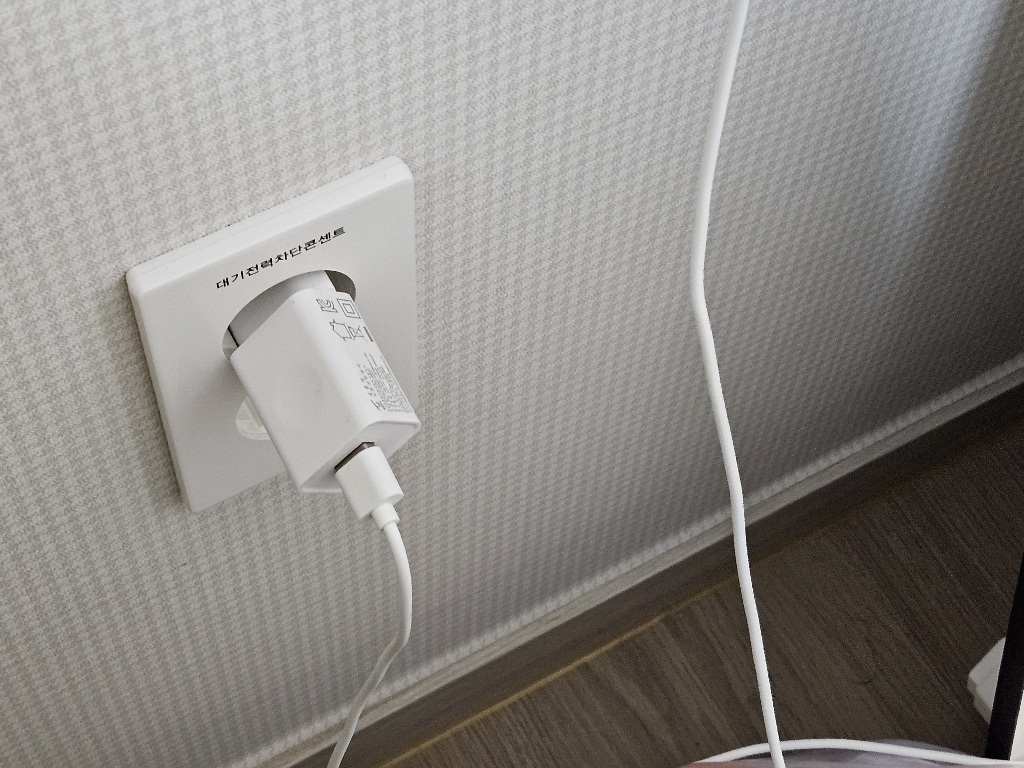 헤이홈 홈카메라 C-type USB 케이블 GKN-PC001-TYPEC3... 솔직 후기 | 실사용자 리뷰 분석 - 상품 이미지 3