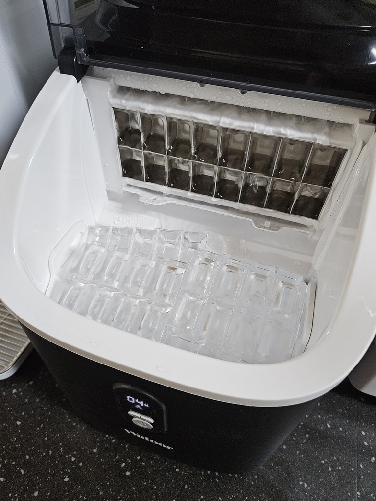 튼튼한 사각얼음 가정용 제빙기 20KG 편리한 3가지 급수 방식 이미지 3