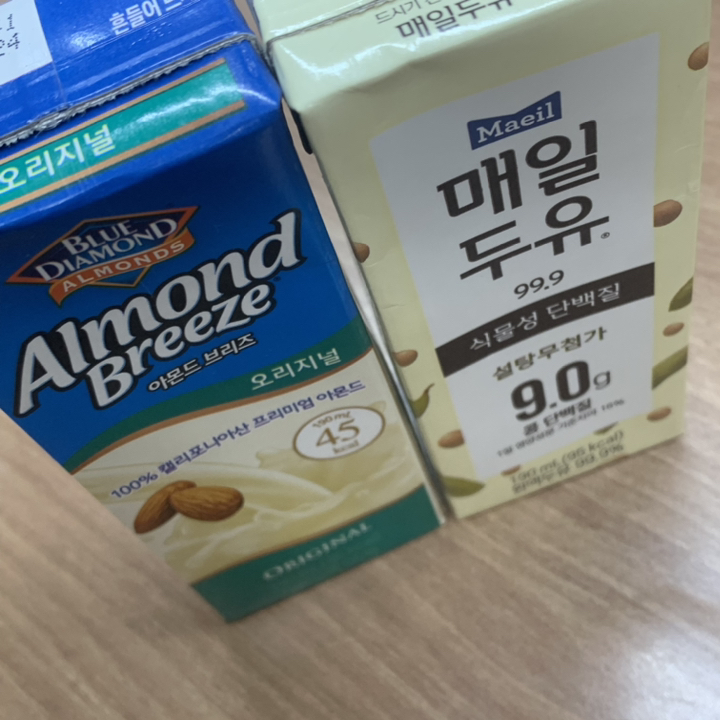 잇더핏 단백질 쉐이크 파우치 더블초코맛 40g, 1개 맛있게 먹은 솔직 후기 - 상품 이미지 2