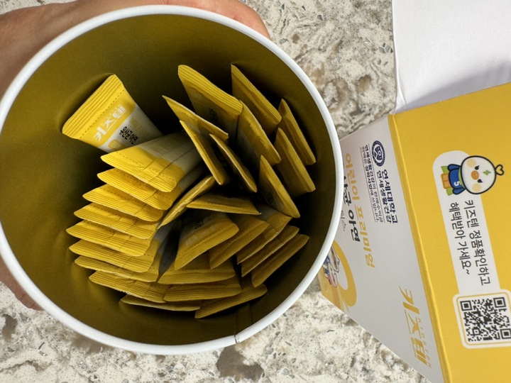 키즈텐 어린이 프리미엄 유산균 아연 60g, 1개 맛있게 먹은 솔직 후기 - 상품 이미지 3