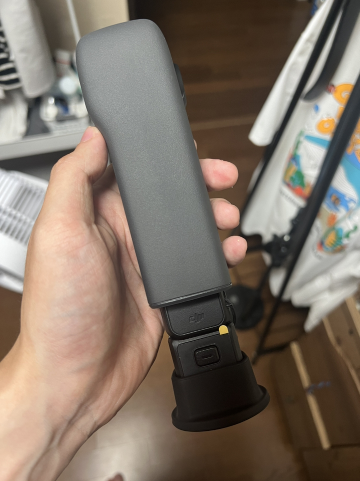 dji 오즈모 포켓 3 거치대 스탠드 충전 도크 솔직 후기 | 실사용자 리뷰 분석 - 상품 이미지 3