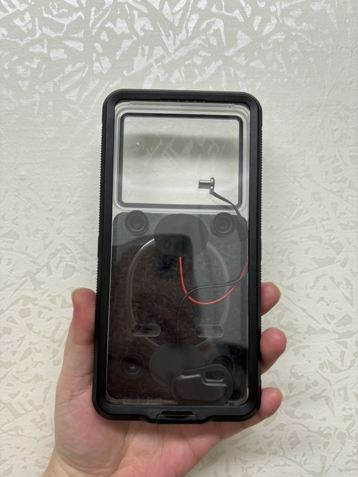 모토라이더 자석 방수 무선 충전 케이스 C타입 실사용 후기 | 효과 있을까? - 상품 이미지 2