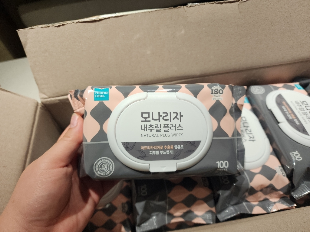 모나리자 내추럴 플러스 물티슈 캡형 이미지 3