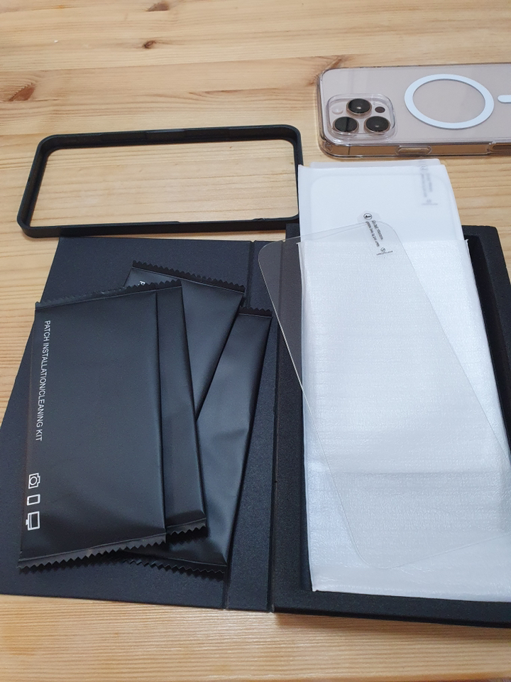 신지모루 신지글래스 2.5D 강화유리 휴대폰 액정보호필름 4p 솔직 후기 | 실사용자 리뷰 분석 - 상품 이미지 3