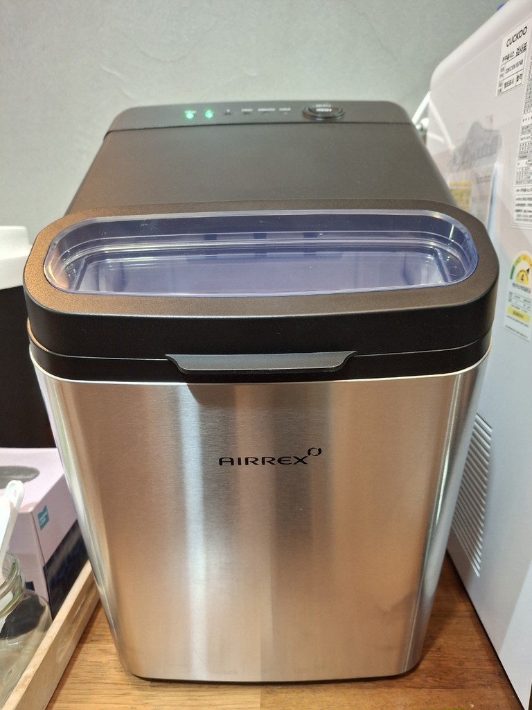 17kg 직수 연결 가능한 방문 무상AS 스텐 에어렉스 제빙기 얼음크기 조절 자동세척 이미지 3