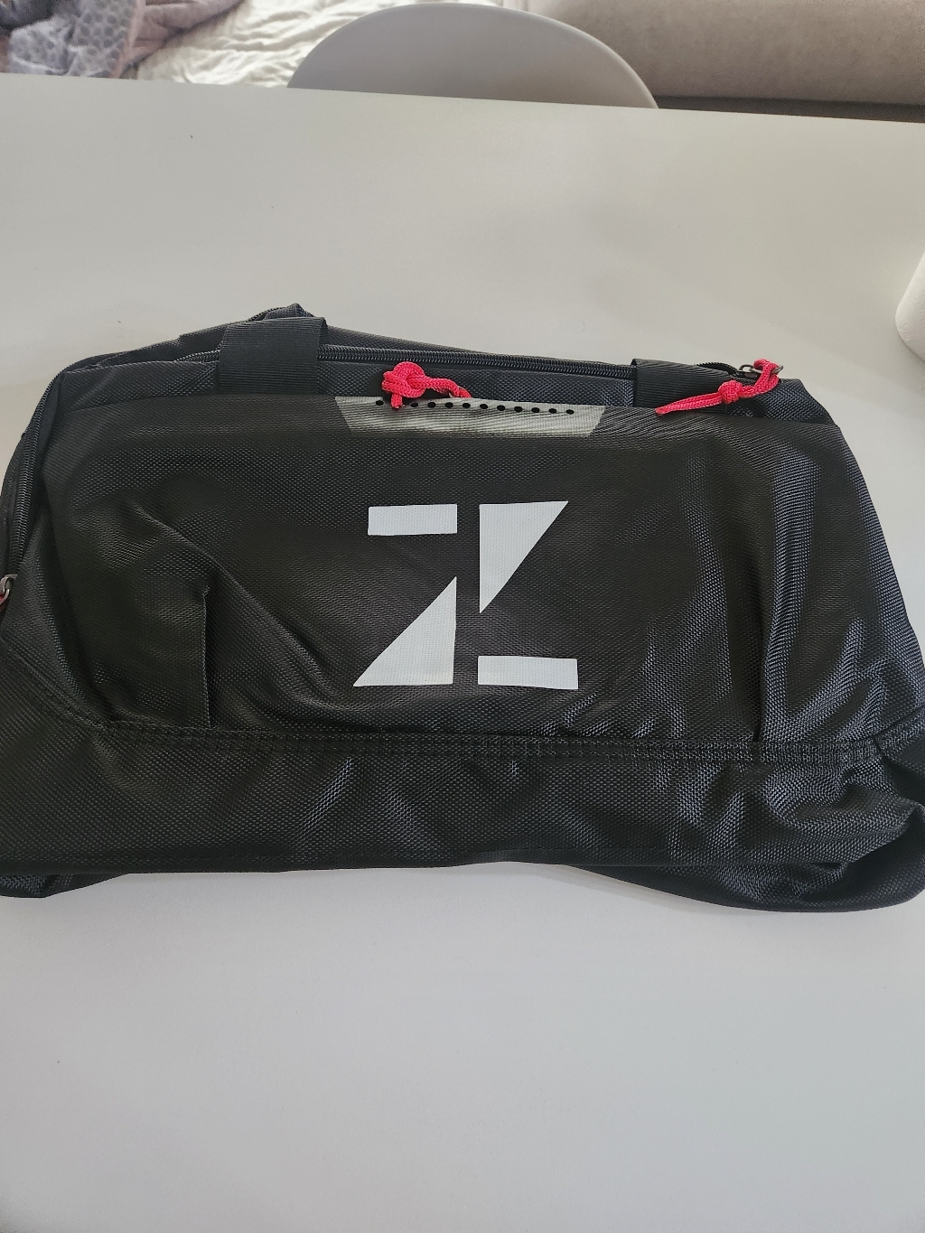 제로투히어로 미니멀 짐 더플 백, Black, 1개 이미지 4