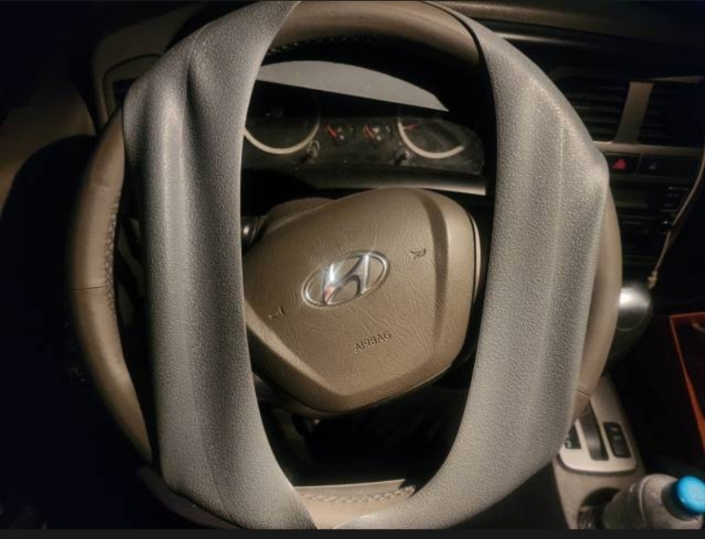 차량용 핸들커버 실리콘핸들커버 논슬립 D컷 원형 공용 이미지 3