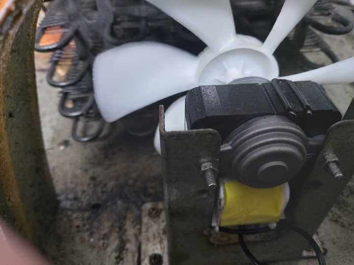 유신코리아 업소용냉장고 쇼케이스 팬모터 4W팬모터'토출' + 날개 + 고정브라켓 이미지 3