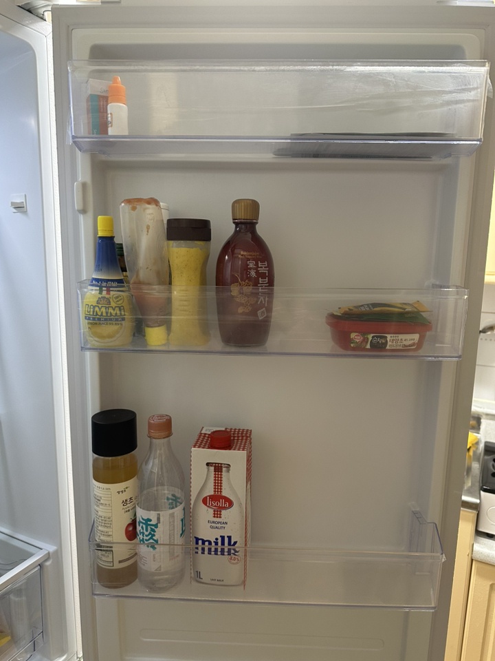 캐리어 클라윈드 KRFC-306ATLWO 306L 냉장고 전국설치 이미지 3