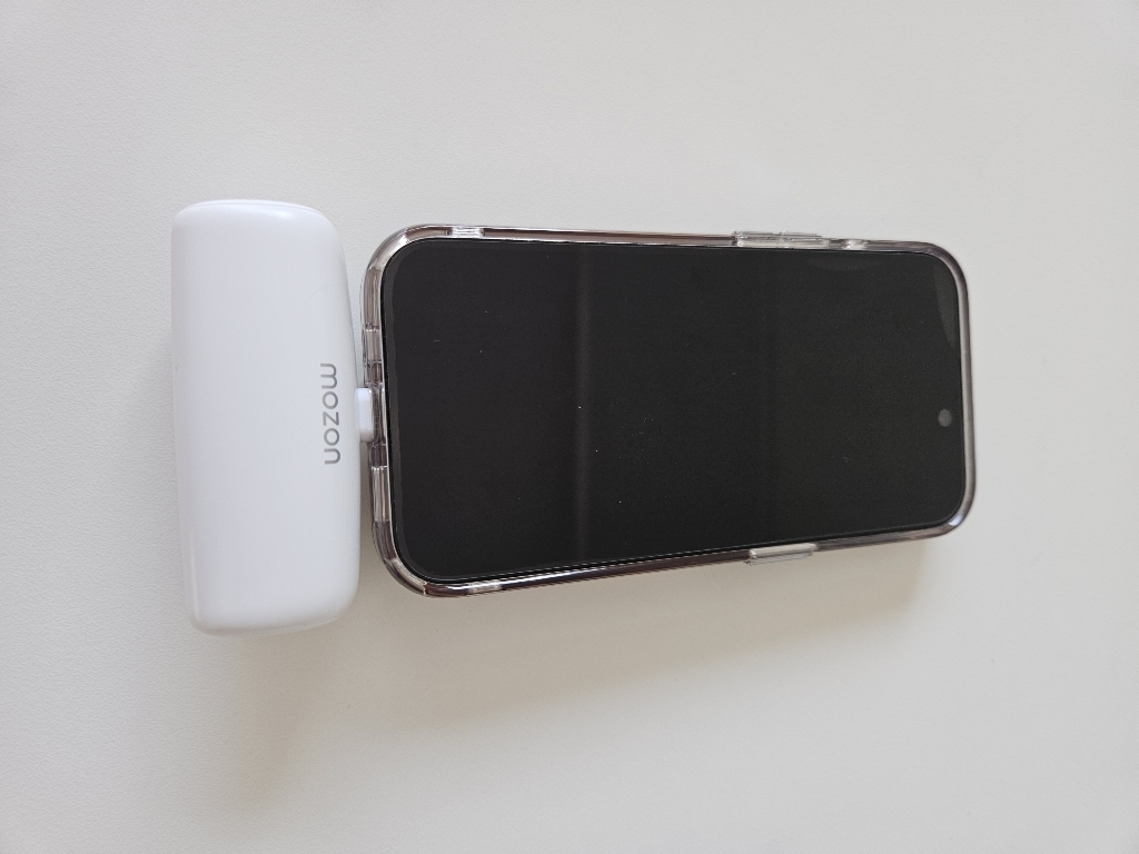 모즈온 일체형 미니 거치 5000mAH 보조배터리 이미지 3