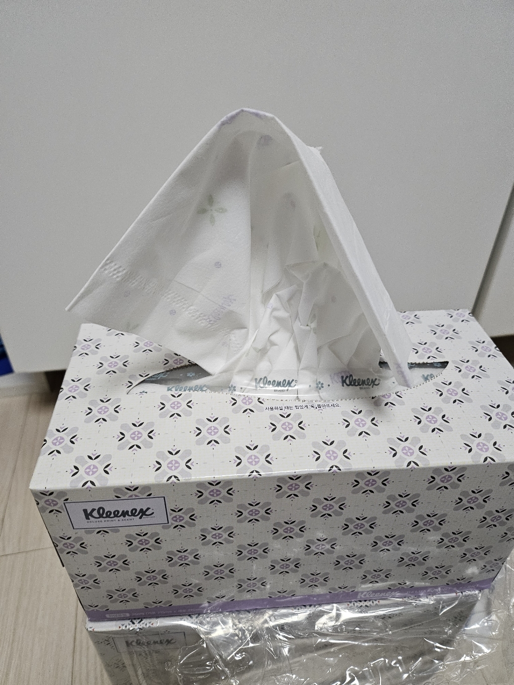 크리넥스 천연펄프 각티슈 디럭스 무늬향 2겹 250매, 3개 솔직 후기 | 실사용자 리뷰 분석 - 상품 이미지 3