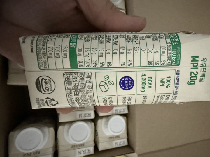 셀렉스 프로핏 완전단백질 모카 초콜릿 250ml x 18개 9가지 아미노... 솔직 후기 | 실사용자 리뷰 분석 - 상품 이미지 3