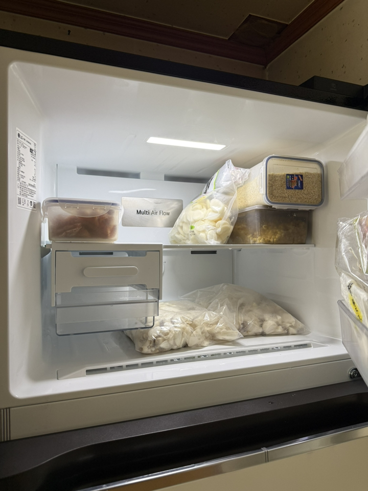 (LG전자) 일반냉장고 오브제컬렉션 2도어 461L (크림화이트/D463... 개봉기 | 실사용 후기 - 상품 이미지 4