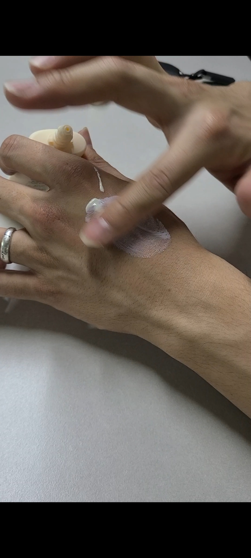 아떼 릴리프 무기자차 선크림 SPF50+ PA++++ 이미지 4