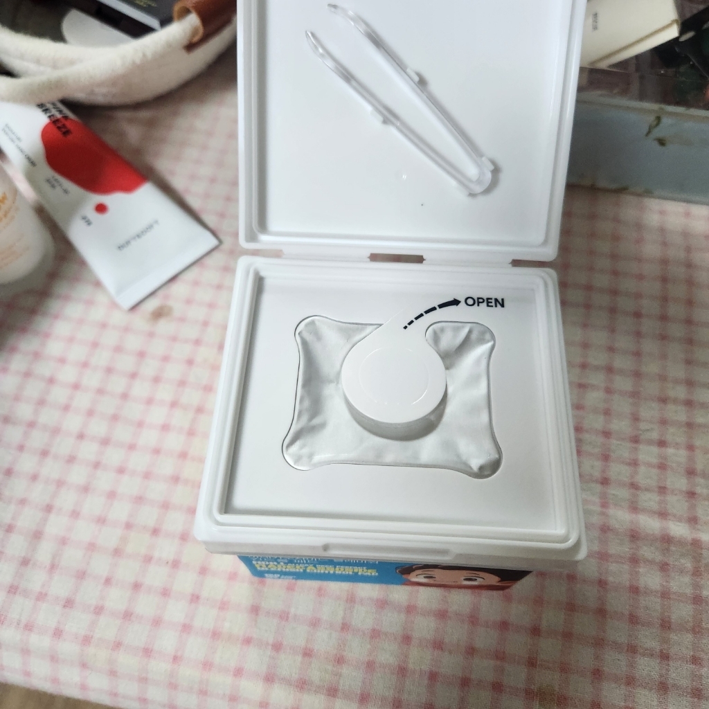 앤딜 마데카소사이드 속 건조 보습 수분 진정 대용량 토너 거즈 비건 패드... 솔직 후기 | 실사용자 리뷰 분석 - 상품 이미지 4