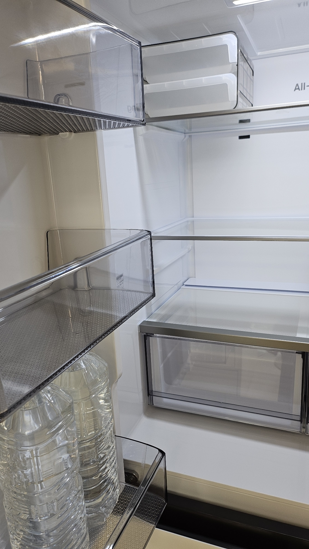 삼성전자 Bespoke AI 키친핏 640L 4도어 냉장고 방문설치 이미지 4