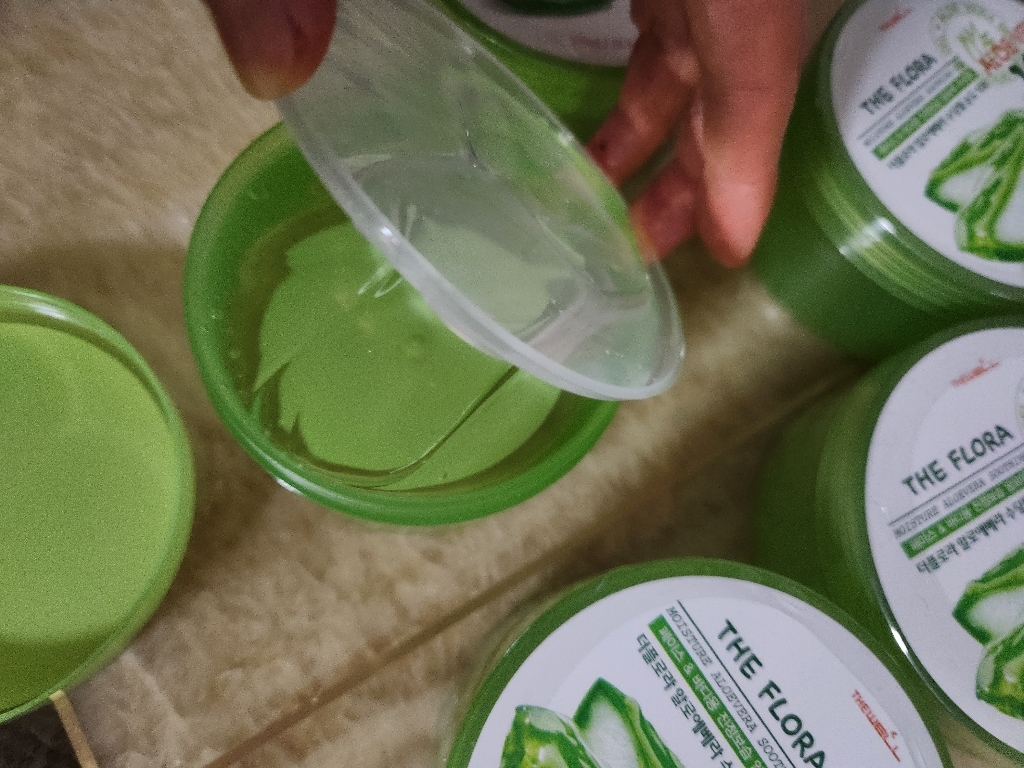 더플로라 알로에베라 수딩젤 순도100 300ml 5개 보습 진정 수분크림 이미지 3