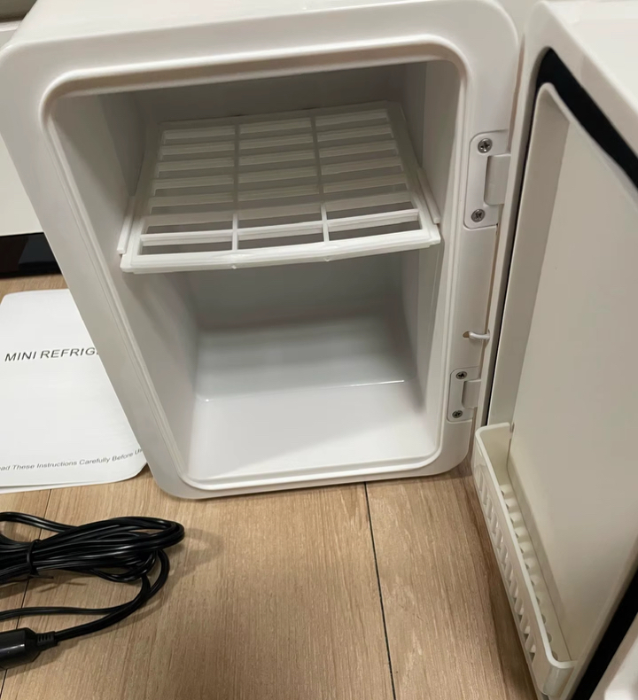 네버폴드 LED 미니 화장품냉장고 뷰티케어 가정용 휴대용 이미지 3