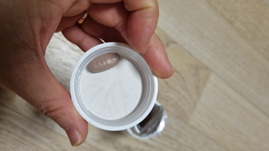 센트룸 실버 남성 멀티 비타민 대용량 포 맨 112정, 1개 이미지 2