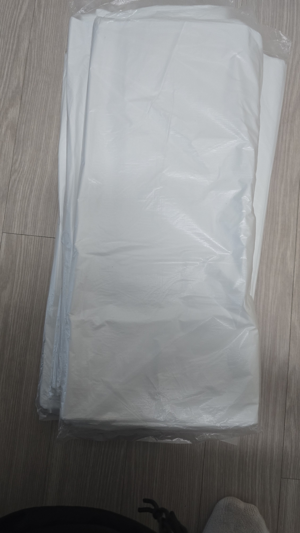 프리미엄 일회용 식탁보 250매 일반형(한장씩 사용) 실사용 후기 | 효과 있을까? - 상품 이미지 4