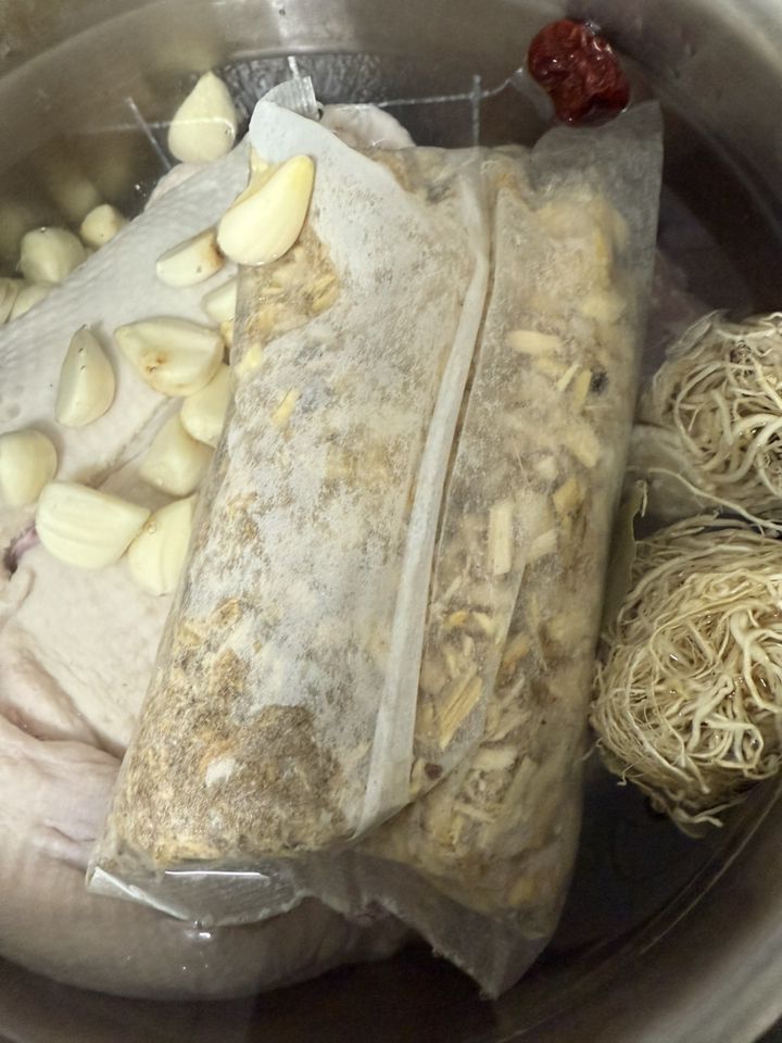 성경 궁중비법 삼계탕재료 100g x 10개 맛있게 먹은 솔직 후기 - 상품 이미지 2