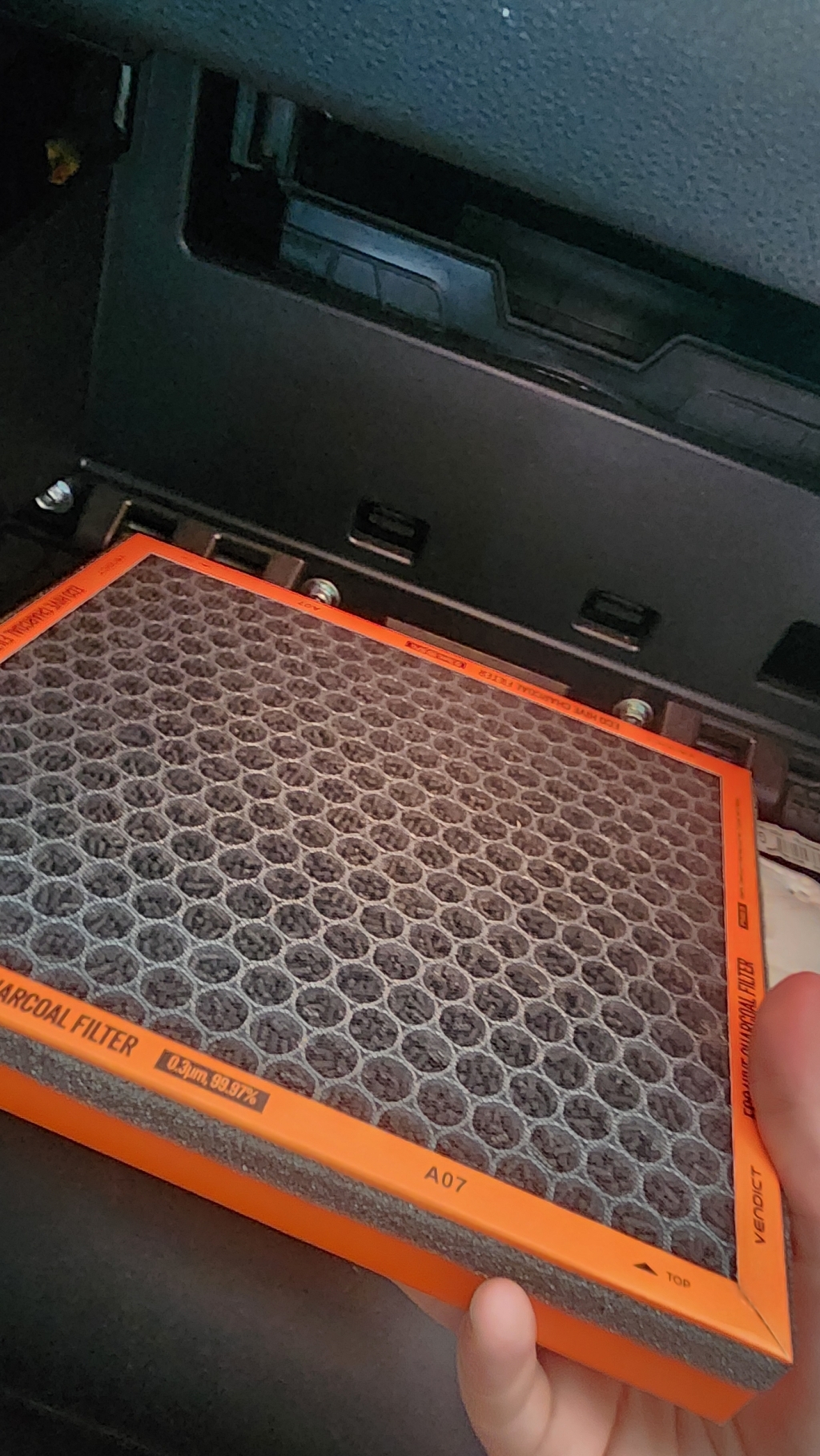 벤딕트 프리미엄 PM0.3 미세먼지 활성탄 자동차 에어컨 필터 하이브 이미지 4