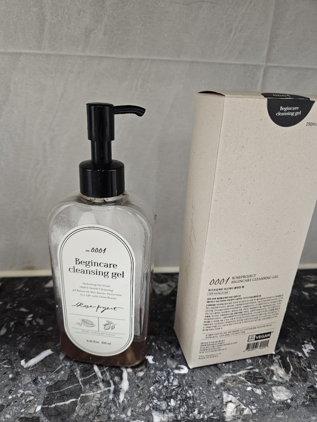 로즈프로젝트 비긴케어 시카 저자극 수분 진정 클렌징젤 250ml 프랑스비... 실사용 후기 | 효과 있을까? - 상품 이미지 4