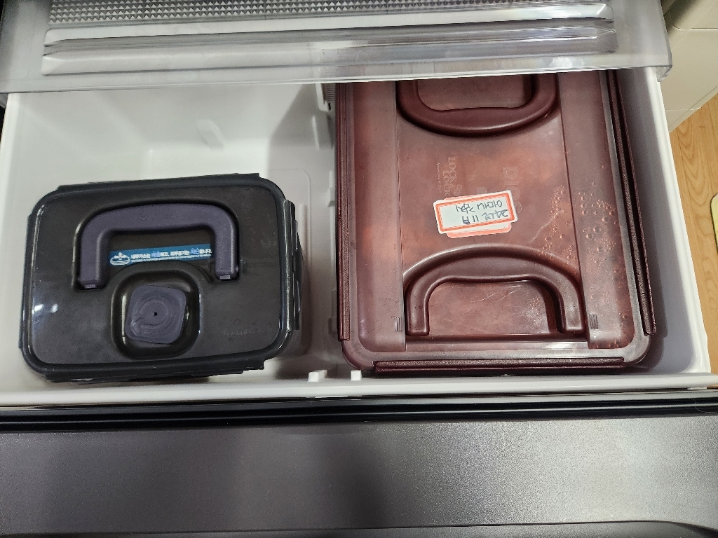 [색상선택형] LG전자 오브제컬렉션 327L 3도어 스탠드형 김치냉장고 ... 개봉기 | 실사용 후기 - 상품 이미지 4