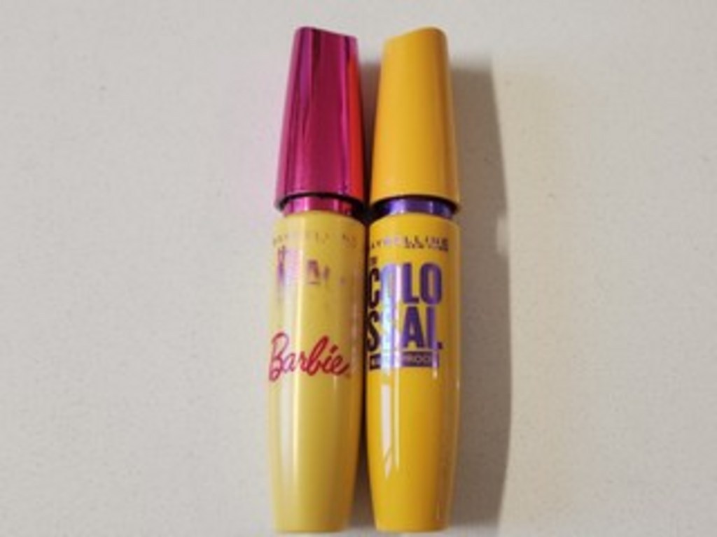 메이블린 뉴욕 콜로썰 마스카라 이미지 2