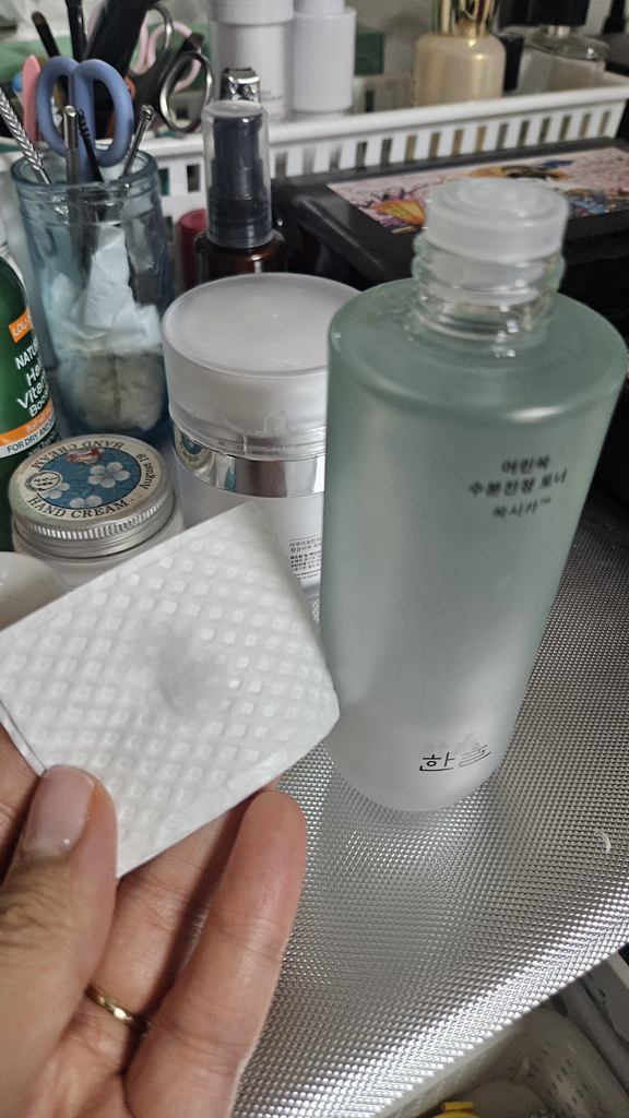 한율 어린쑥 수분 진정 토너 이미지 2