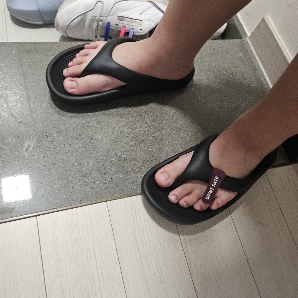 세인트새틴 브린 플립 플랍 쿠션 슬리퍼 이미지
