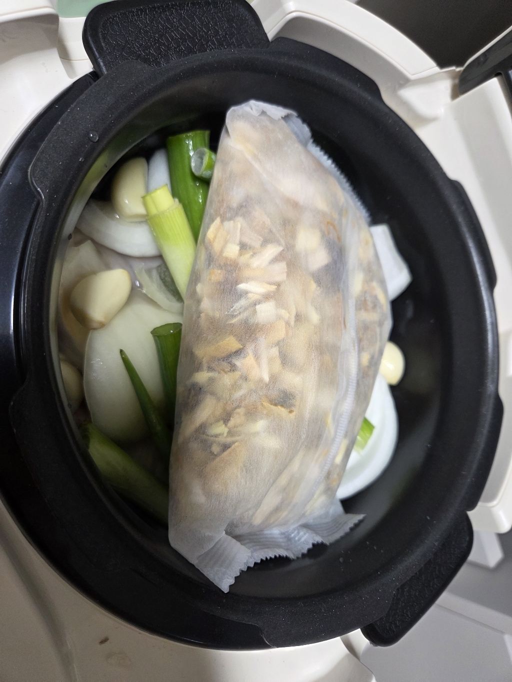 찹쌀 삼계탕 백숙 재료 200g, 2개 이미지 4