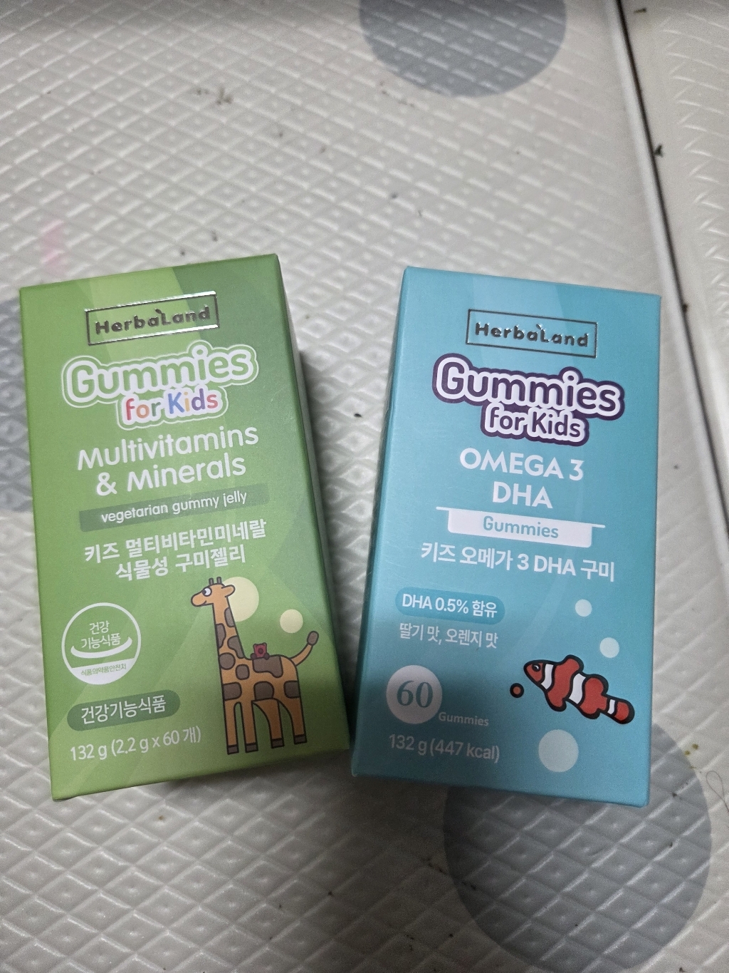 허벌랜드 키즈 오메가3 DHA 구미 132g, 1개 맛있게 먹은 솔직 후기 - 상품 이미지 4