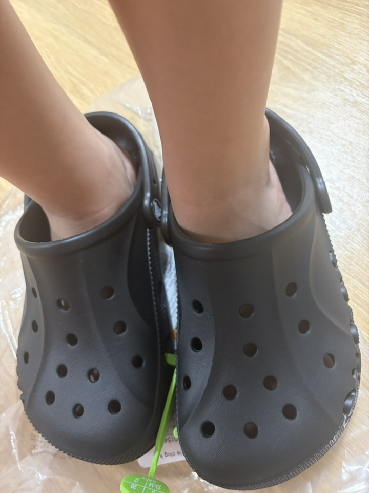 크록스 아동용 Via Clog 샌들 이미지 3