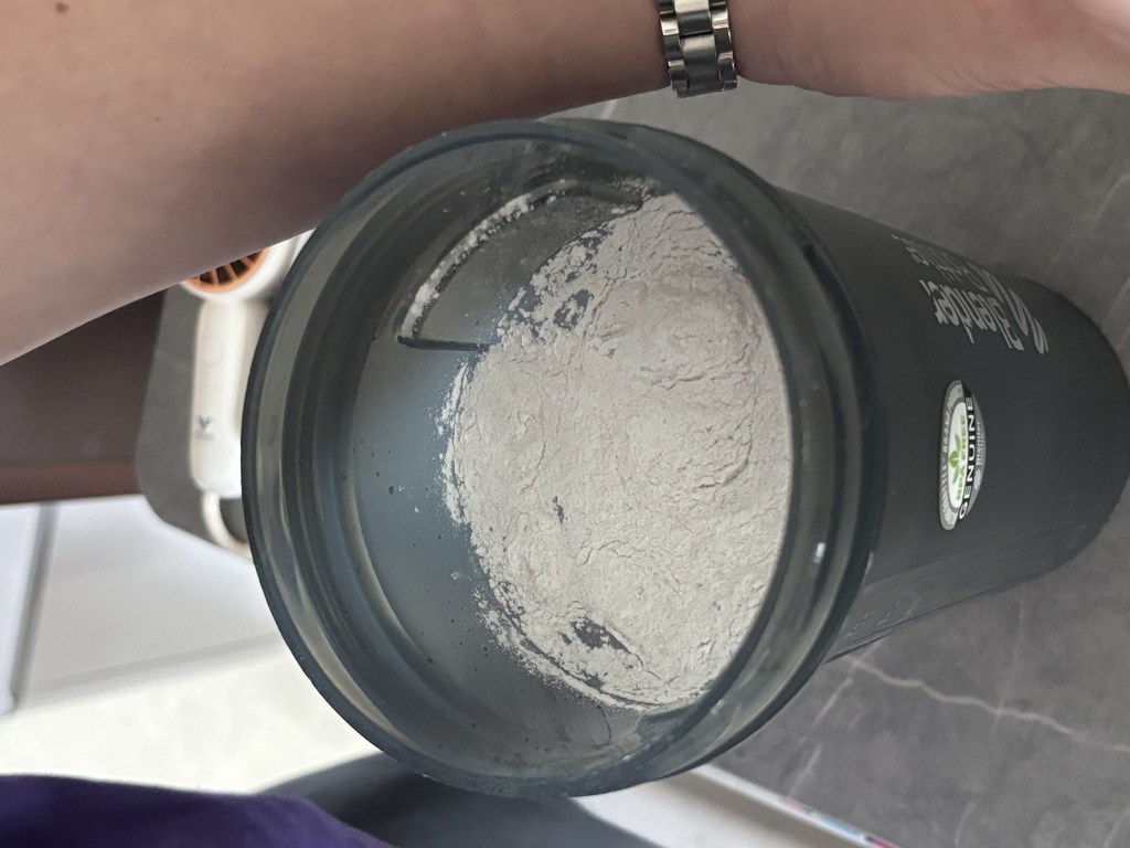 BUP BCAA몬스터 포도맛 500g 류신 아미노산 헬스보충제 BCAA 맛있게 먹은 솔직 후기 - 상품 이미지 3