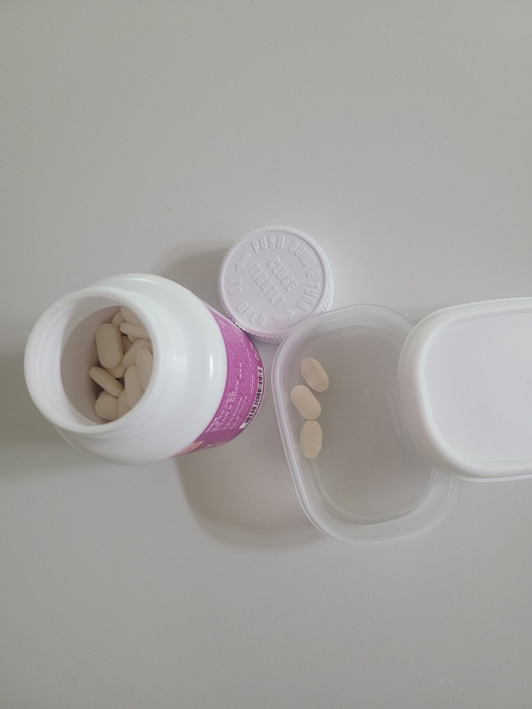 센트휴 저분자 피쉬 콜라겐 펩타이드 99% 비오틴 180정, 1개 맛있게 먹은 솔직 후기 - 상품 이미지 4