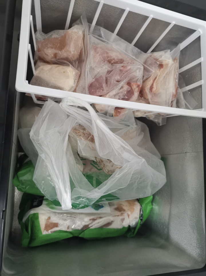 유어홈 소형 김치냉장고 온도조절 스탠드형 뚜껑형 1등급 김치통 냉동고 겸... 개봉기 | 실사용 후기 - 상품 이미지 3