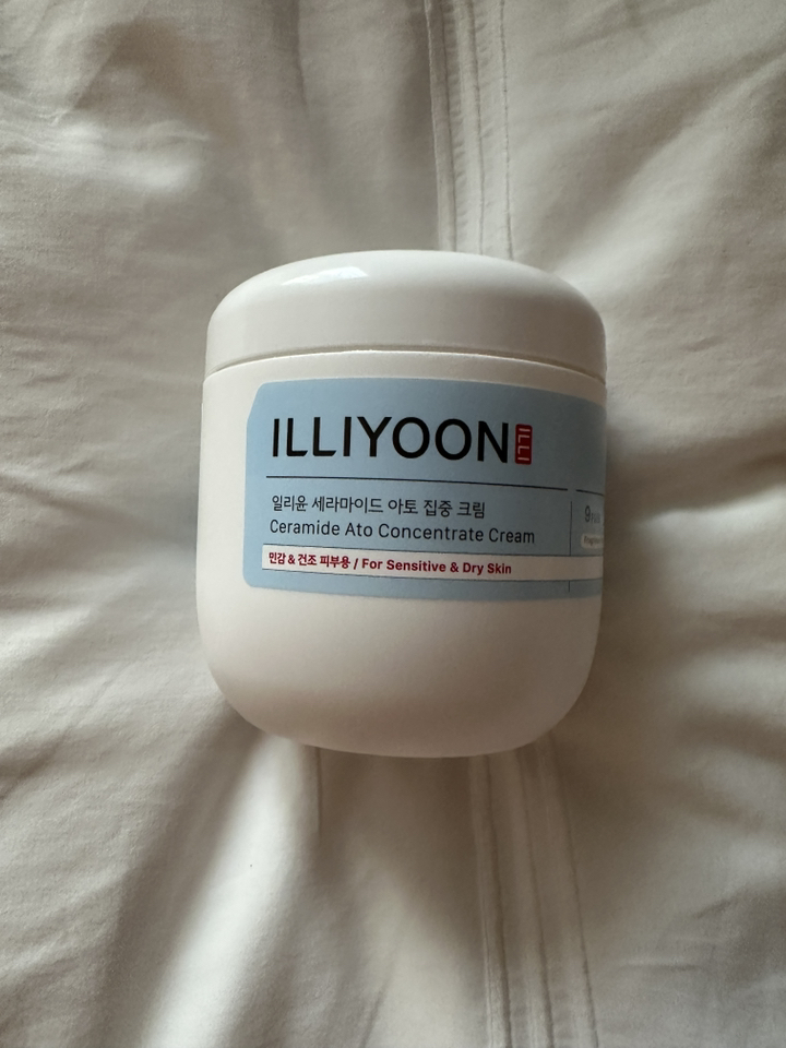 일리윤 세라마이드 아토 집중크림 무향 이미지 2