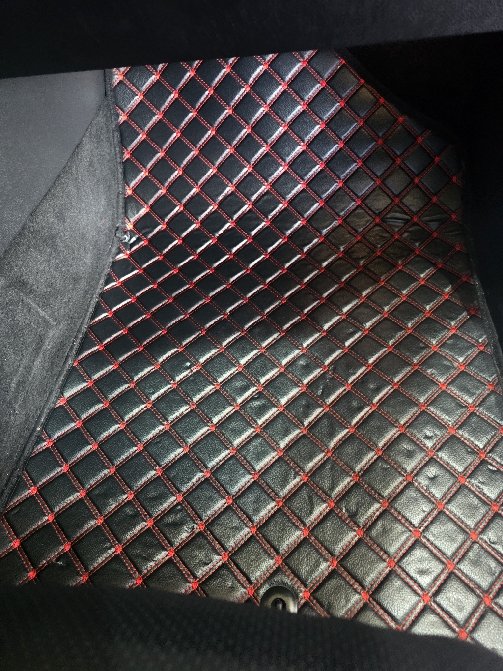 지엠지모터스 자동차 매트 카매트 퀼팅 가죽 바닥 장판 시공 효과 1열 2... 실사용 후기 | 효과 있을까? - 상품 이미지 3