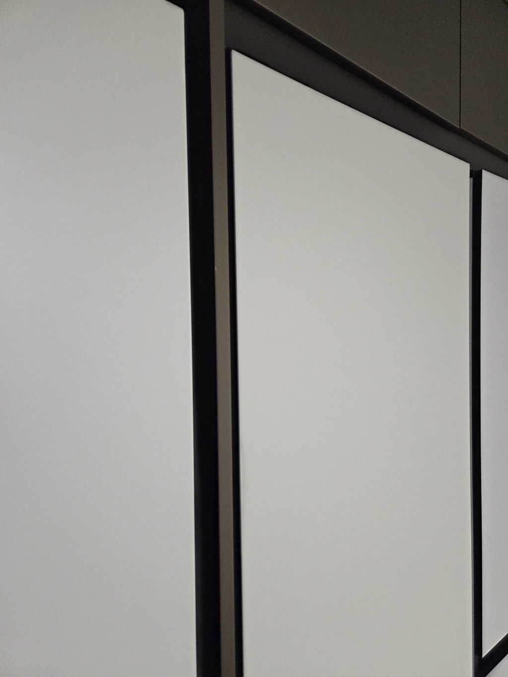 [색상선택형] 삼성전자 비스포크 409L 1도어 냉장고 좌열림 키친핏 방... 개봉기 | 실사용 후기 - 상품 이미지 4