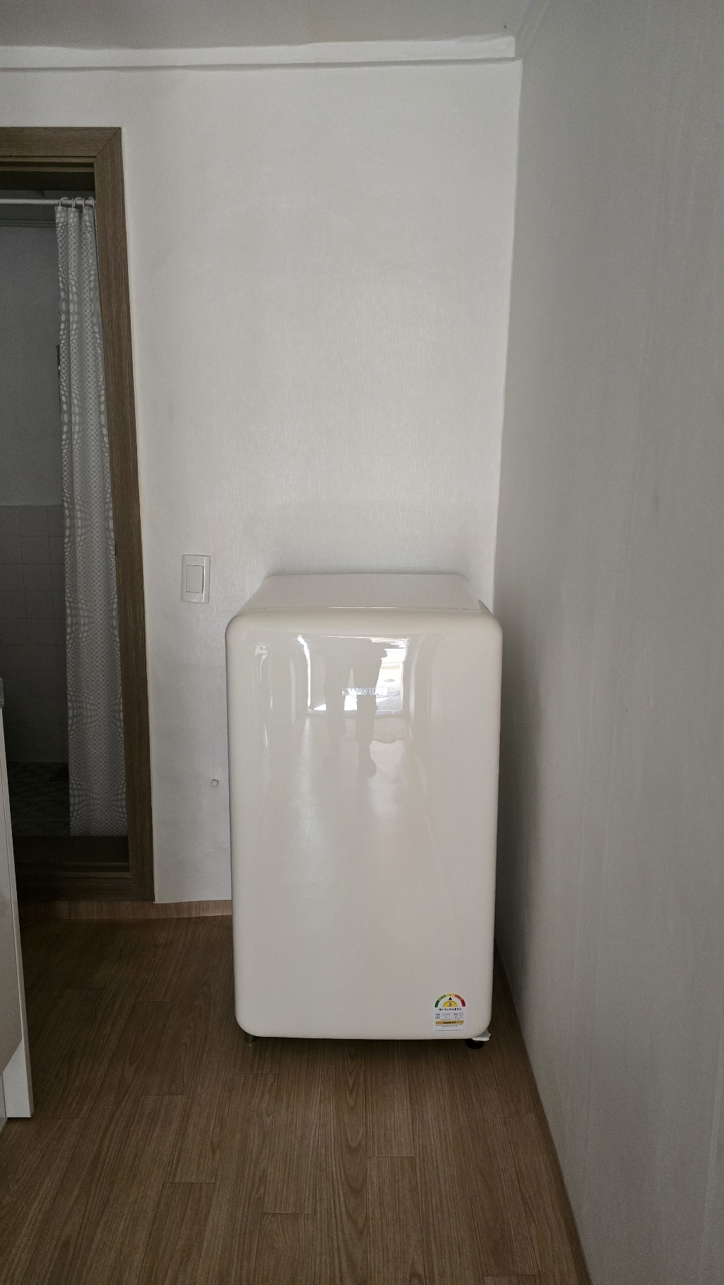 위니아 인증점 레트로 소형 냉장고 프리미엄 (칵테일 크림) 원룸 사무실 ... 개봉기 | 실사용 후기 - 상품 이미지 2