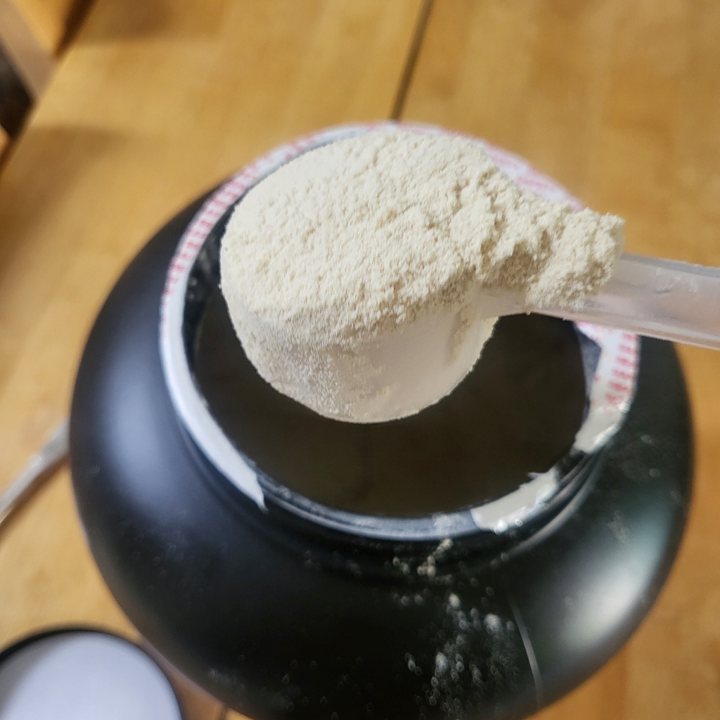 BUP 프로틴몬스터 X 딸기맛 2kg 헬스보충제 단백질보충제 운동러 솔직 후기 | 실사용 리뷰 - 상품 이미지 2