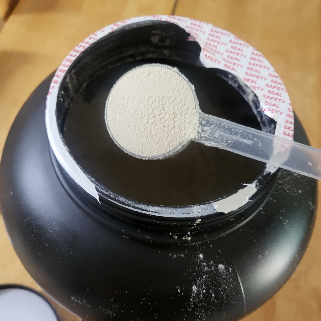 BUP 프로틴몬스터 X 딸기맛 2kg 헬스보충제 단백질보충제 운동러 솔직 후기 | 실사용 리뷰 - 상품 이미지 4